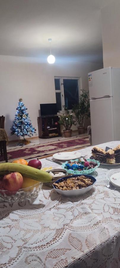 Nnn Guest House Goris Exterior foto