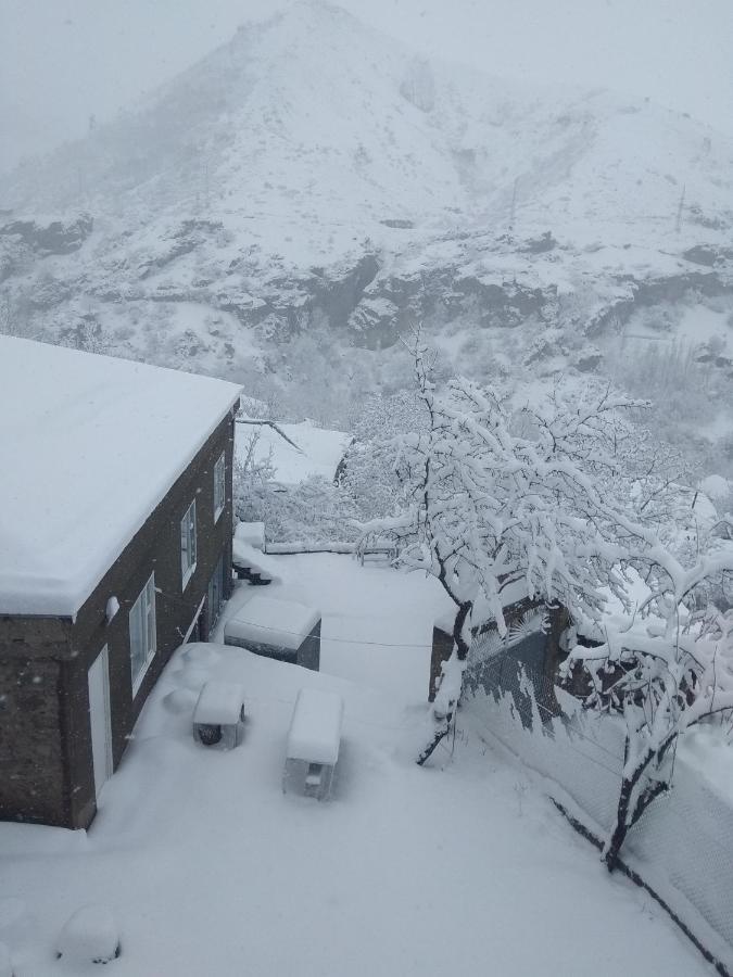 Nnn Guest House Goris Exterior foto